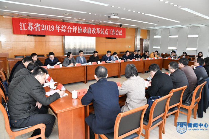 XCB_7962-2.jpg XCB_7962-2.jpg