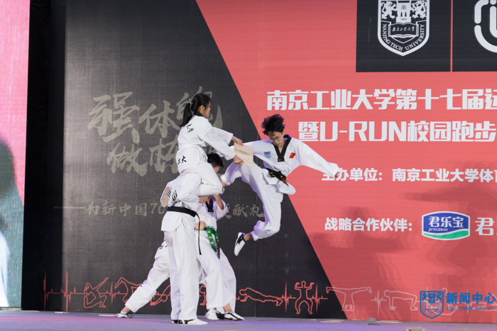 陆星杰-14.jpg 陆星杰-14.jpg