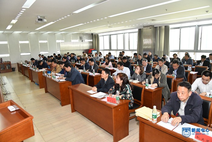 XCB_256006.jpg