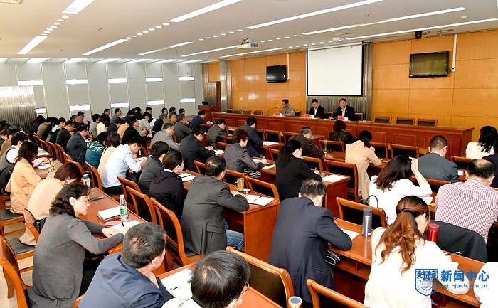 nEO_IMG_QCD_3332.jpg